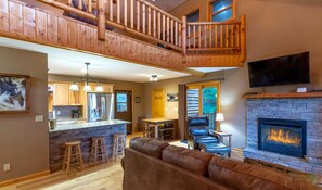 TV - Bear Cove Cabin (Whittier)