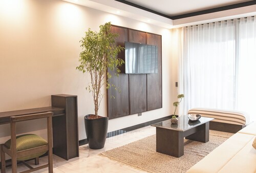 Siena: Bright and modern 2-bedroom apartment