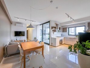 Interior - Cozy 2-bedroom apartment with A/C in Santa Cruz (Santa Cruz de la Sierra)
