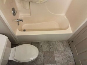Hair dryer, towels, soap, toilet paper - luxury King Room Sofa Bed Ocean View (Ocean Shores)
