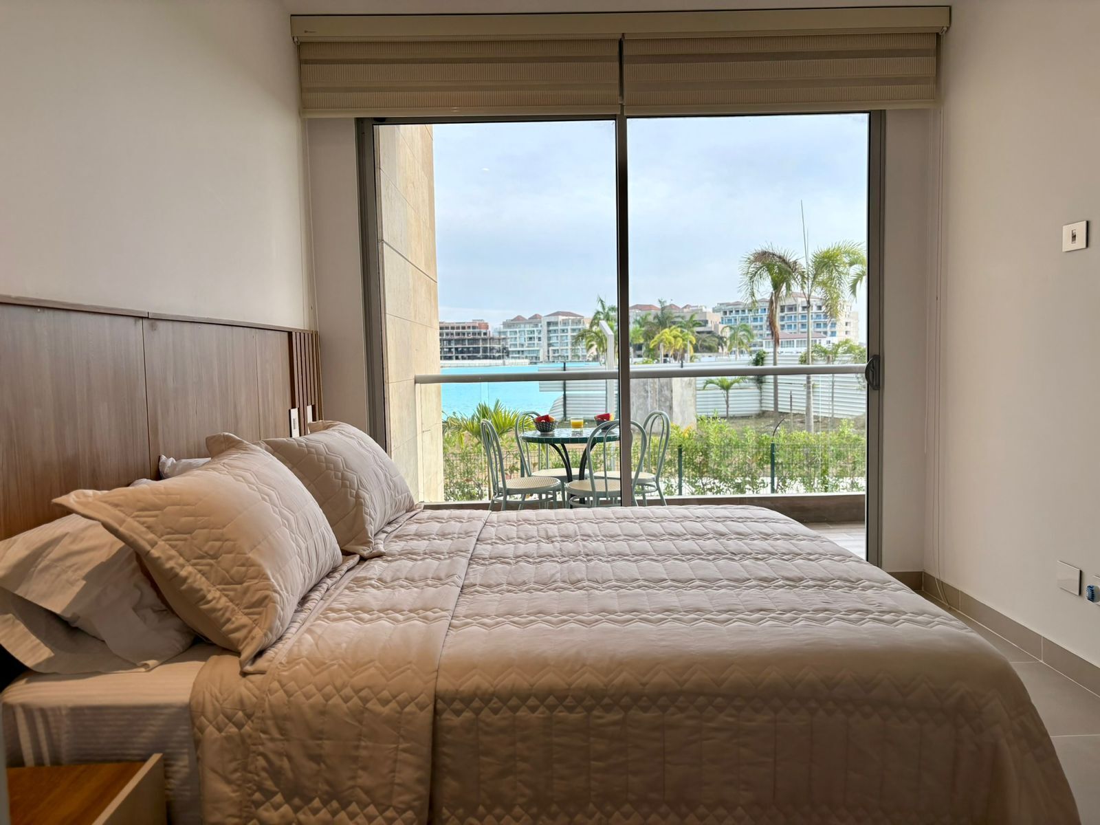 Strykejern/-brett, wi-fi og sengetøy