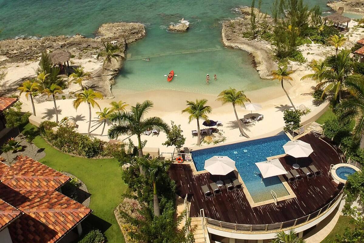 開放式客房 (3 Bedrooms) | 住宿正面