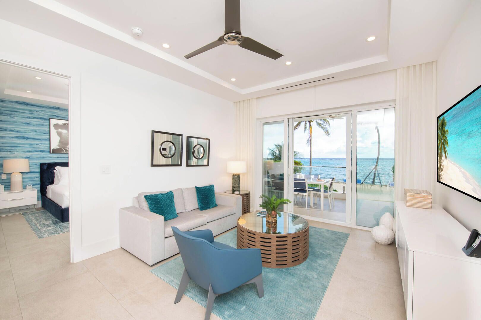 Luxury Condo, 2 Bedrooms, Pool Access, Beachfront (Rum Point Resort #101) | Living area