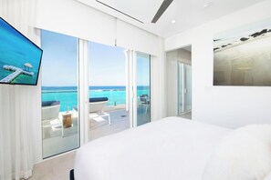 Luxury Condo, 2 Bedrooms, Balcony, Beachfront (Rum Point Resort #407) - Rum Point Resort (North Side)