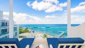 Luxury Condo, 3 Bedrooms, Balcony, Beachfront (Rum Point Resort #406) | Beach/ocean view