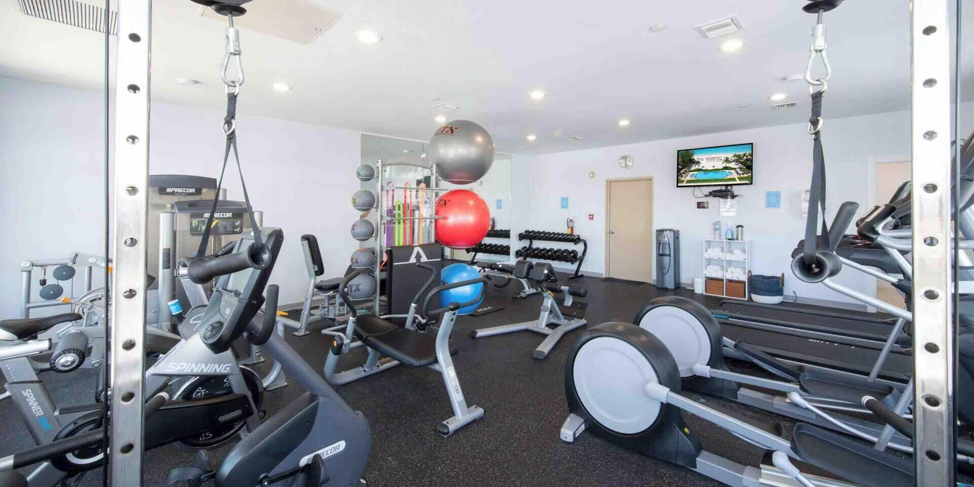 Apartment (4 Bedrooms) | Bahagian luar
