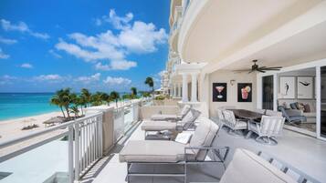 Apartment (3 Bedrooms) | Exterior