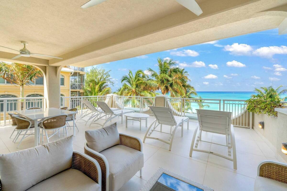 Căn hộ (3 Bedrooms) | Mặt tiền nơi lưu trú