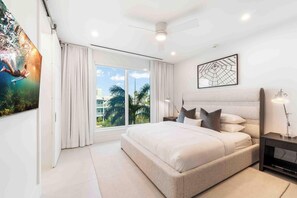 公寓 (4 Bedrooms) | 4 間臥室、高級寢具、熨斗/熨衣板、床單