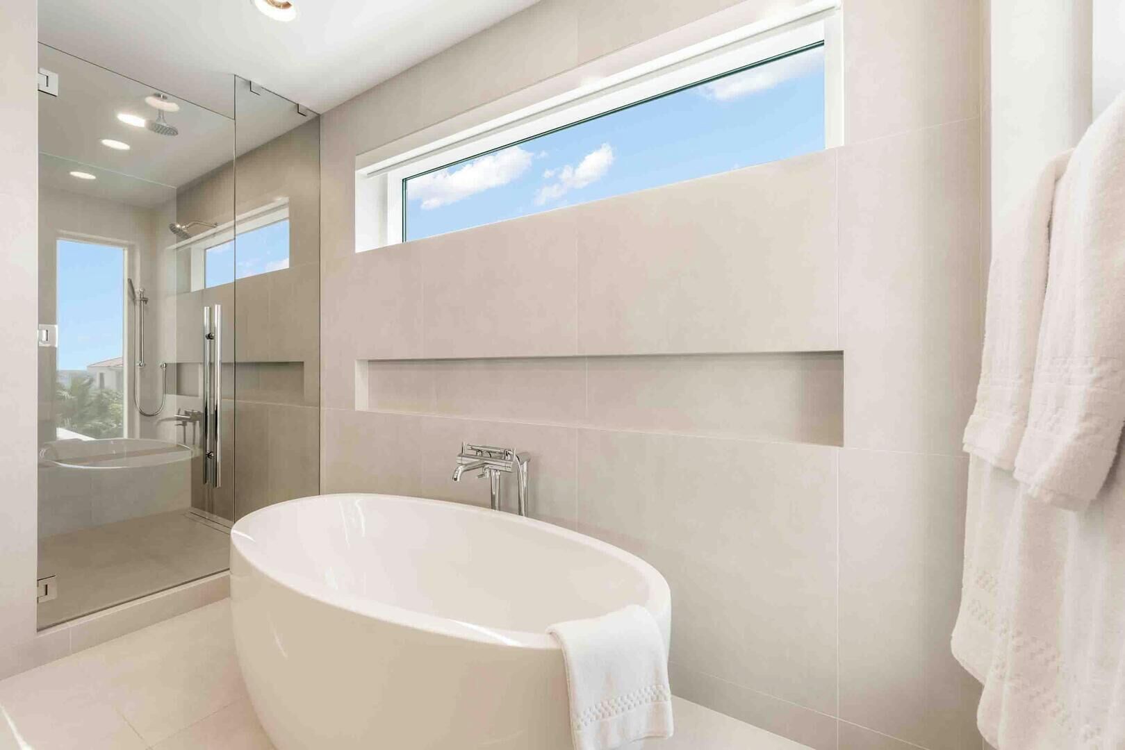 Apartment (4 Bedrooms) | Bathroom