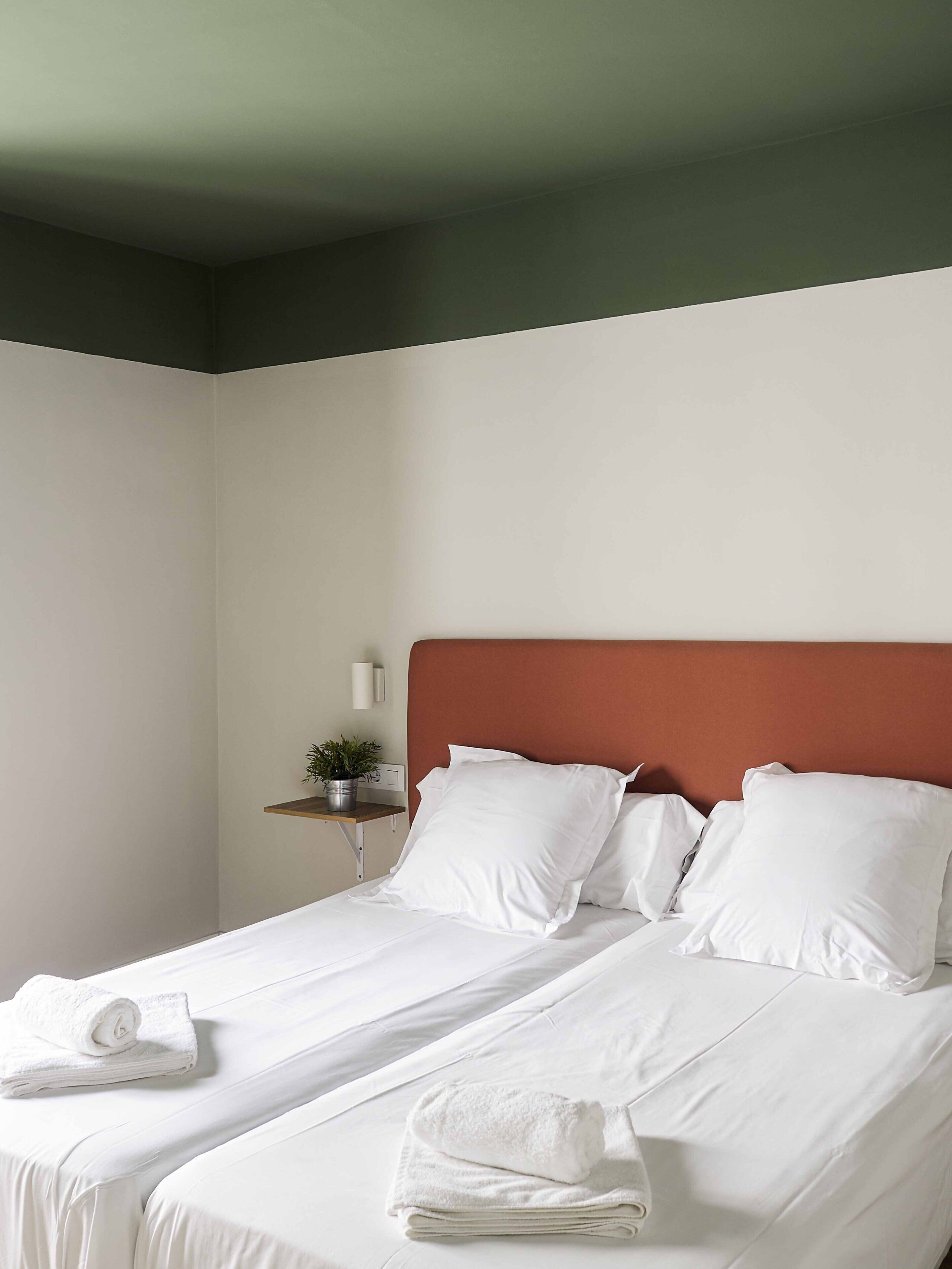 Strykejern/-brett, wi-fi (inkludert) og sengetøy