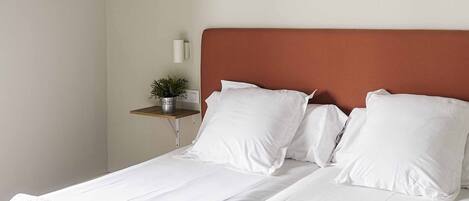 Strykejern/-brett, wi-fi (inkludert) og sengetøy