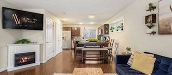 Hero`s Haven | Playroom | Fenced Yard | Dbl Garage