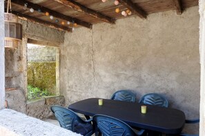 Outdoor dining - LA MAREE VERTE - Breuvannes-en-Bassigny (Breuvannes-en-Bassigny)