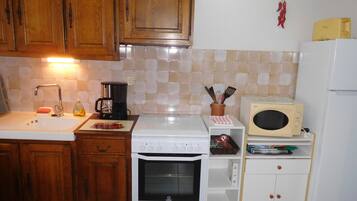 Microwave, oven, high chair