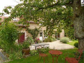Outdoor dining - LE ROUTOIR - Fayl-Billot (Fayl-Billot)