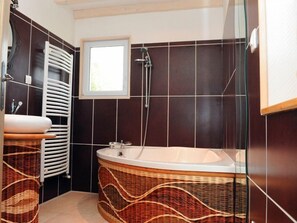 Shower - LE ROUTOIR - Fayl-Billot (Fayl-Billot)