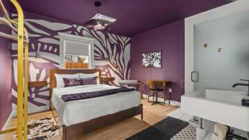 11 camere, una scrivania, ferro/asse da stiro, culla da viaggio