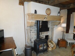 Interior - LA CHARME - Cohons - Gîte (Cohons)