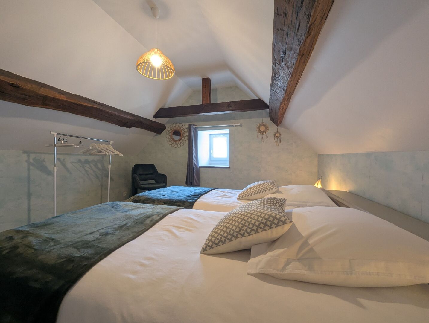 Reisbedje, gratis wifi, beddengoed