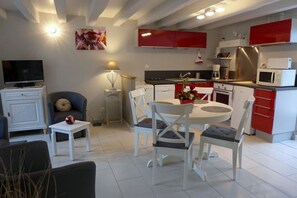 Interior - LA P'TITE CUISINE - Faverolles (Faverolles)