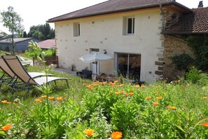 Property grounds - Graine - Dommartin-le-Franc (Dommartin-le-Franc)
