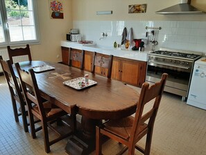 Microwave, oven, dishwasher, high chair