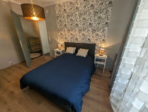 Reisekinderbett, kostenloses WLAN, Bettwäsche