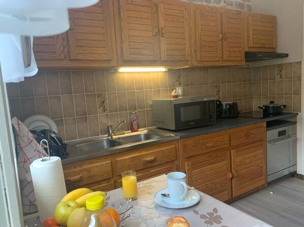 Microwave, dishwasher, high chair