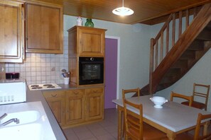 Microwave, dishwasher - GRAIN D'ORGE - Aubepierre-sur-Aube (Aubepierre-sur-Aube)