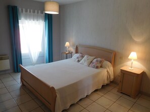 Travel crib, free WiFi - Le Pastoral - Pont-la-Ville (Pont-la-Ville)