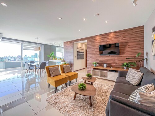 Alba: 3-bedroom wide and elegant apartment