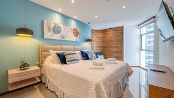 Fer et planche à repasser, accès Internet, draps fournis