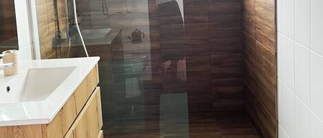 Hair dryer, towels, toilet paper