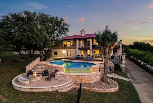 Lake Travis Retreat w/ Pool, Hot Tub & Game Room