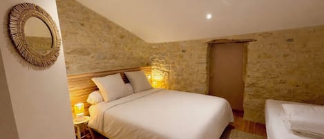 2 間睡房、可攜式嬰兒床、免費 Wi-Fi、床單