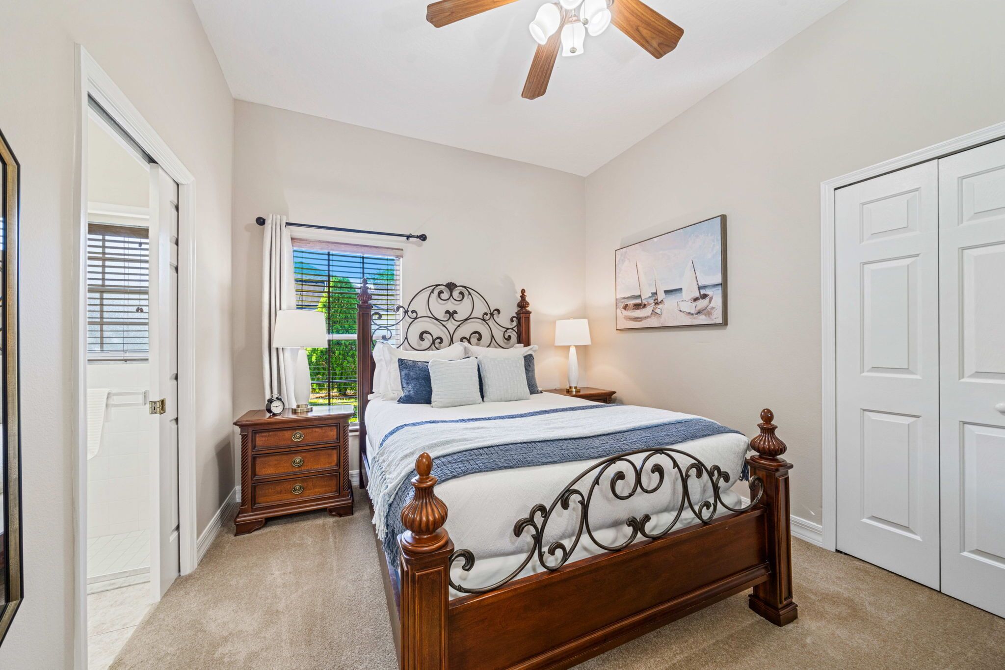 Bügeleisen/Bügelbrett, WLAN, Bettwäsche