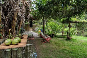 Property grounds - Quiet and cozy house in Trancoso, Bahia, 5km from our beautiful beaches. (Trancoso)