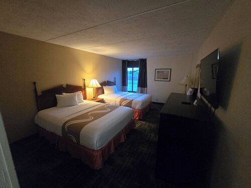 Sunset View Double Queen Room