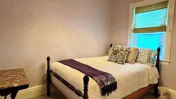 Desk, iron/ironing board, travel crib, WiFi