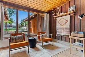 Interior - * Stunning FBG Retreat * | Sleeps 10 (Fredericksburg)