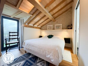 6 bedrooms, free WiFi - Gîtes de France® - Domaine du Pech Peyrat (FLORESSAS)