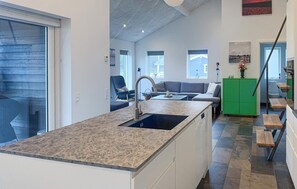 Interior - Awesome home in Hemmet with sauna (Hemmet)