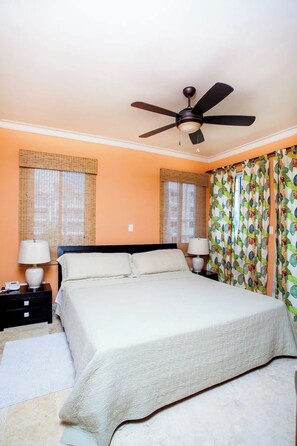 2 bedrooms, WiFi, bed sheets, wheelchair access - Bavaro Beach Playa Turquesa (Punta Cana)