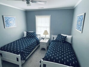 Iron/ironing board, WiFi - Charming 3-bedroom townhome with community amenities in Rehoboth Beach (Rehoboth Beach)