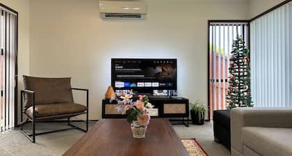 Carnoustie Calm- A Cosy Wattle Downs Home