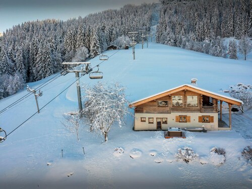 Ferme Claudius - Enjoy skiing and nature right on the piste - OVO Network