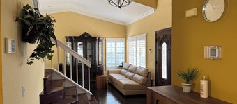 Home Garden Oasis Near UC Riverside