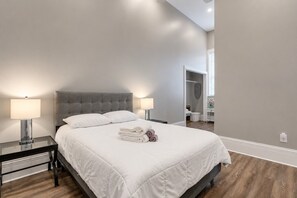 1 bedroom, iron/ironing board, travel cot, WiFi - East Nashville Church Condo near Broadway (Nashville)