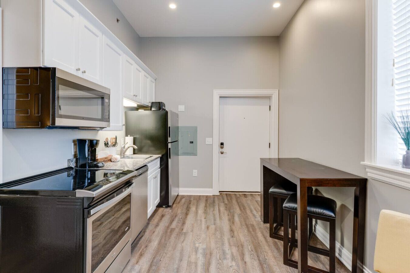 Fridge, microwave, oven, dishwasher